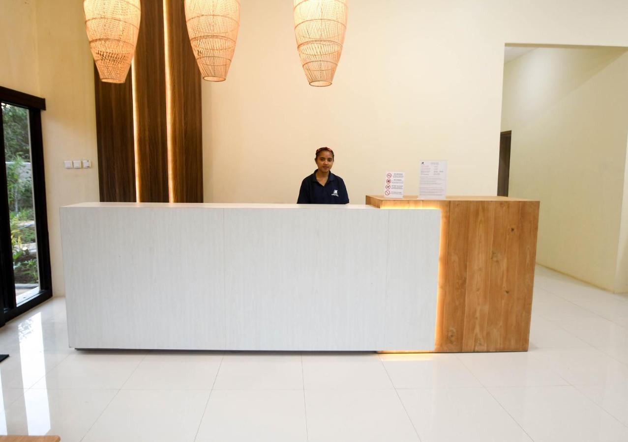 Pasola Hotel Waikelo Luaran gambar