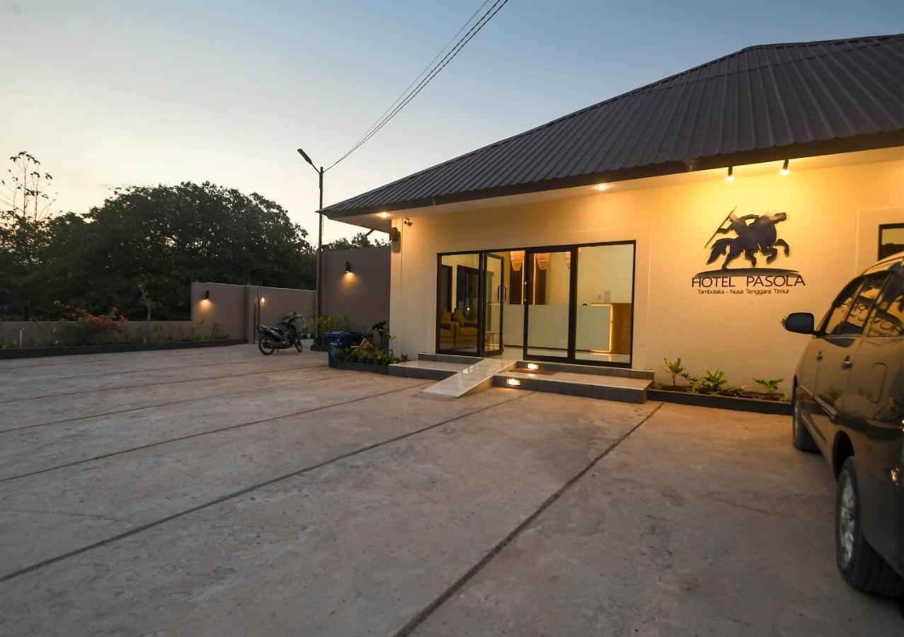 Pasola Hotel Waikelo Luaran gambar